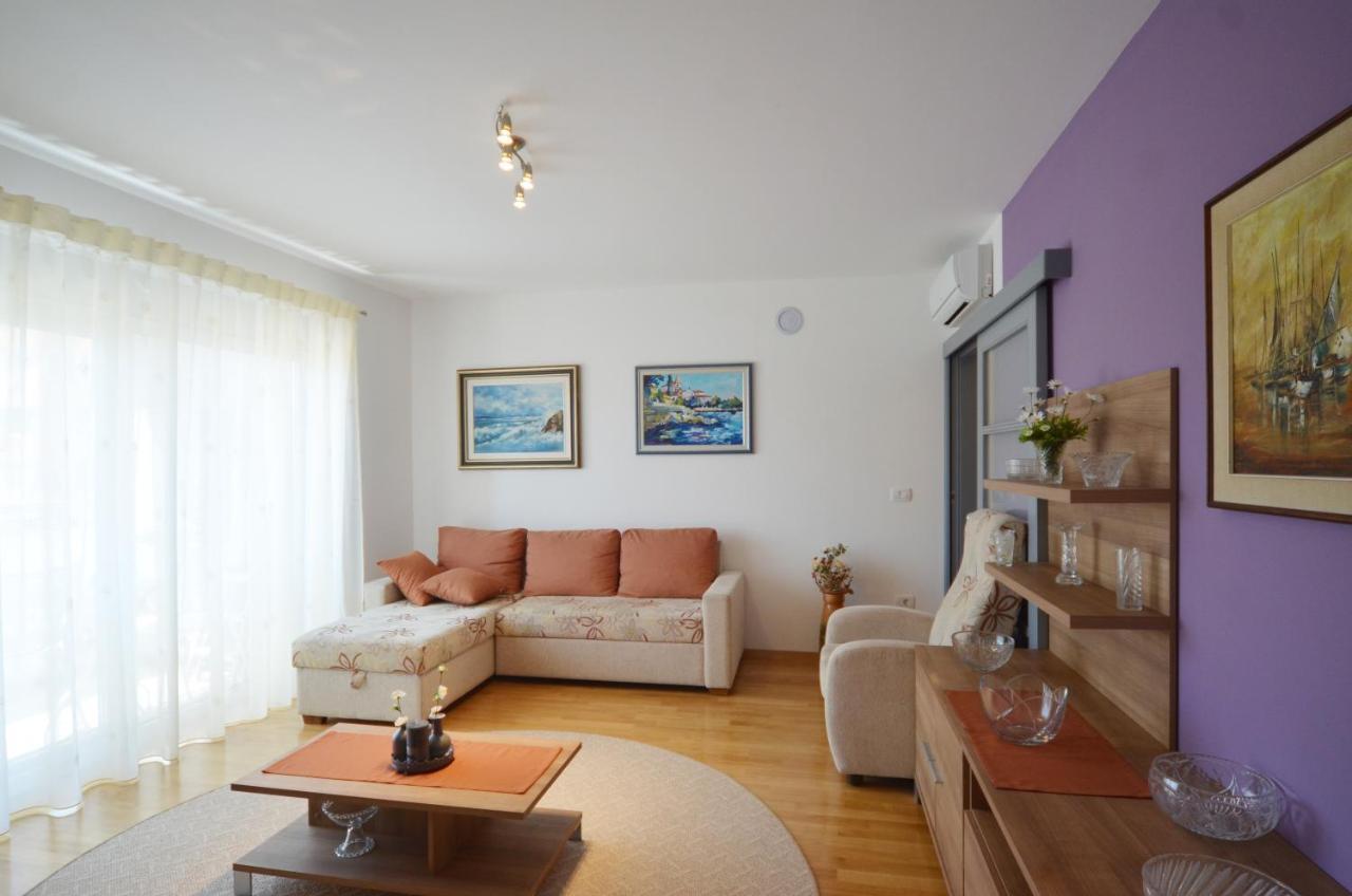 Apartment Emma Rovinj Exterior foto