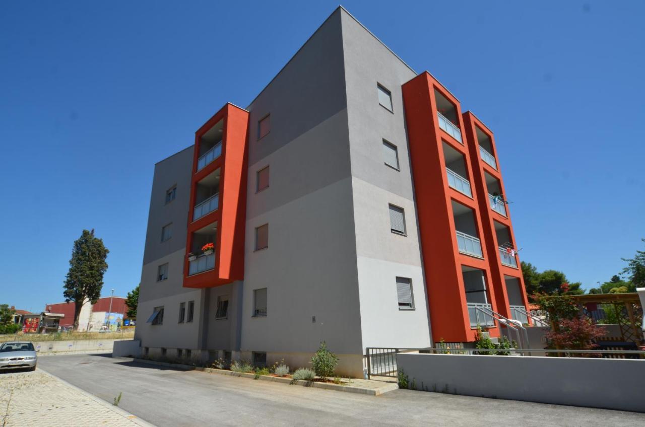 Apartment Emma Rovinj Exterior foto